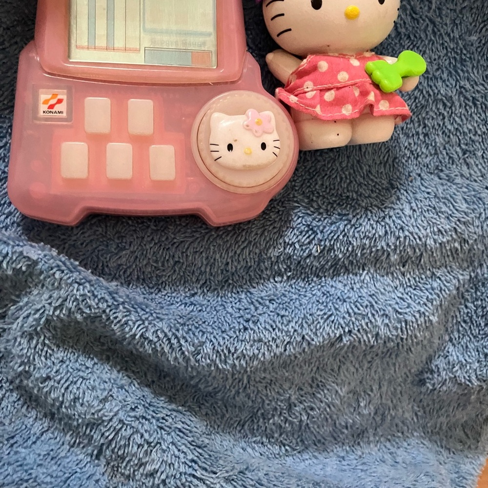 Hello kitty bundle - Picture 4 of 9